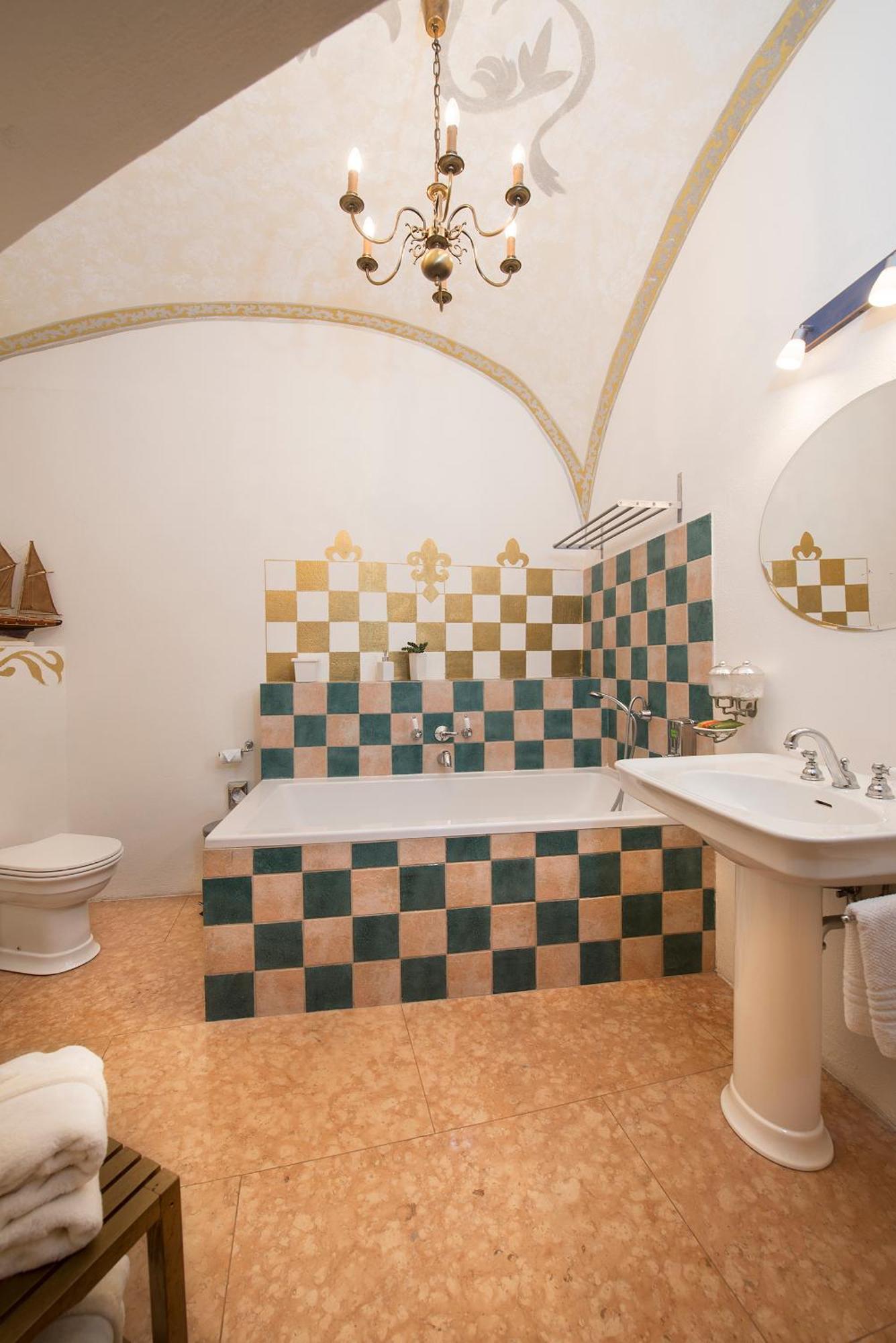 Chateau Grandcastle Liptovský Hrádok Quarto foto